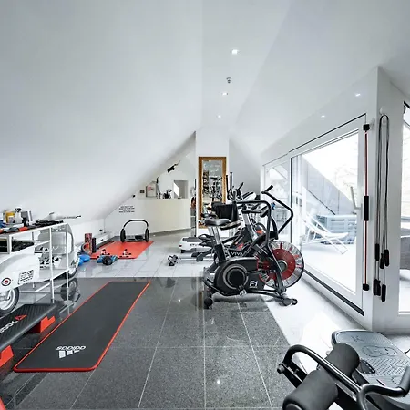 270 Qm Loftwohnung Mit Eigenem Fitnessstudio