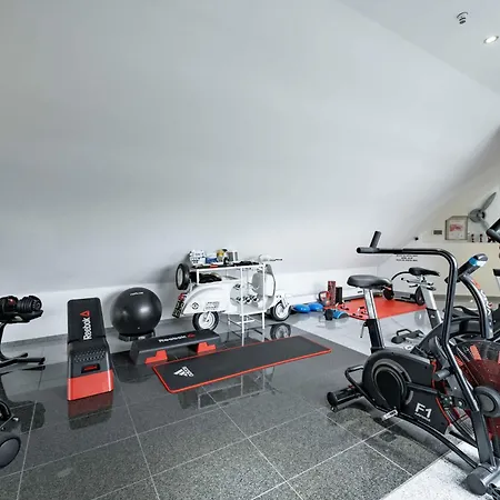 270 Qm Loftwohnung Mit Eigenem Fitnessstudio